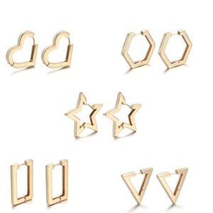 Minimalist geometric hoop earrings